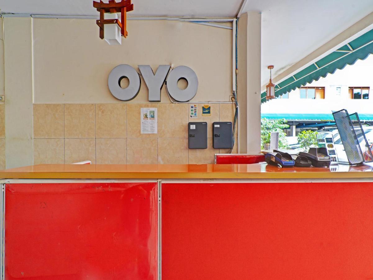 Oyo 1699 Verona Residence Bandung Exterior foto