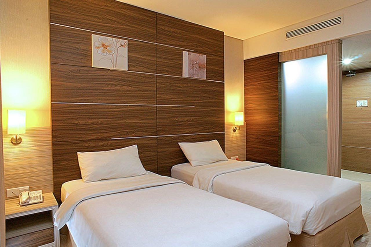 Oyo 1699 Verona Residence Bandung Exterior foto